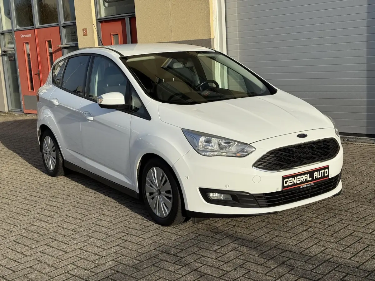 1.0 Titanium, Navi, Nieuwe Distributieriem