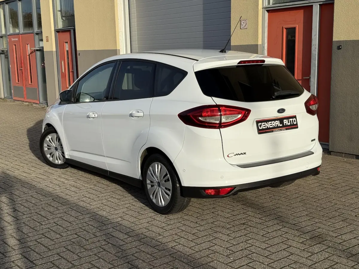 1.0 Titanium, Navi, Nieuwe Distributieriem