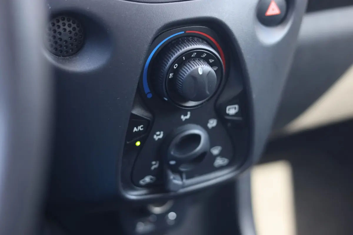 1.0 VVT-i X-FUN | AIRCO | NL AUTO