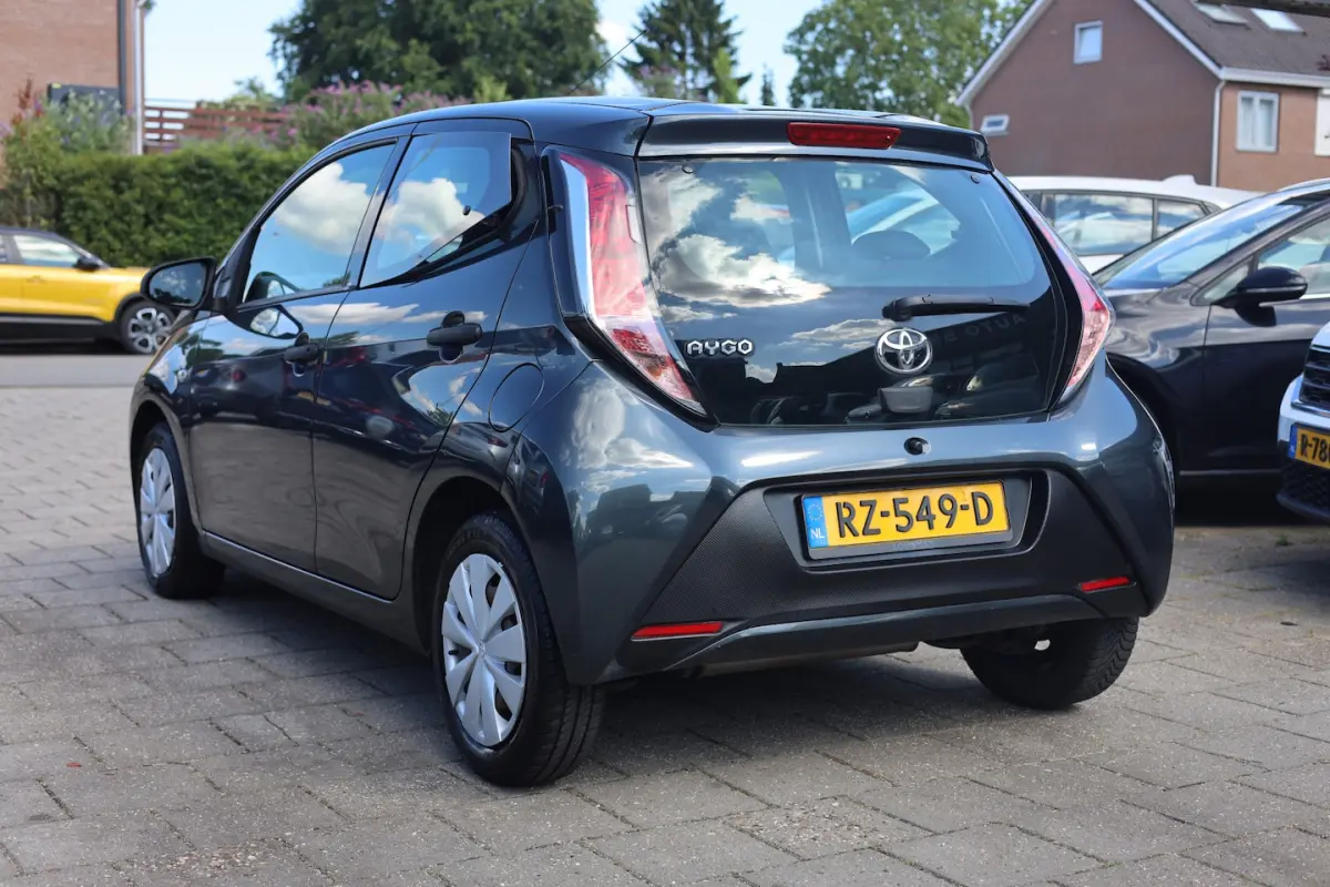 1.0 VVT-i X-FUN | AIRCO | NL AUTO