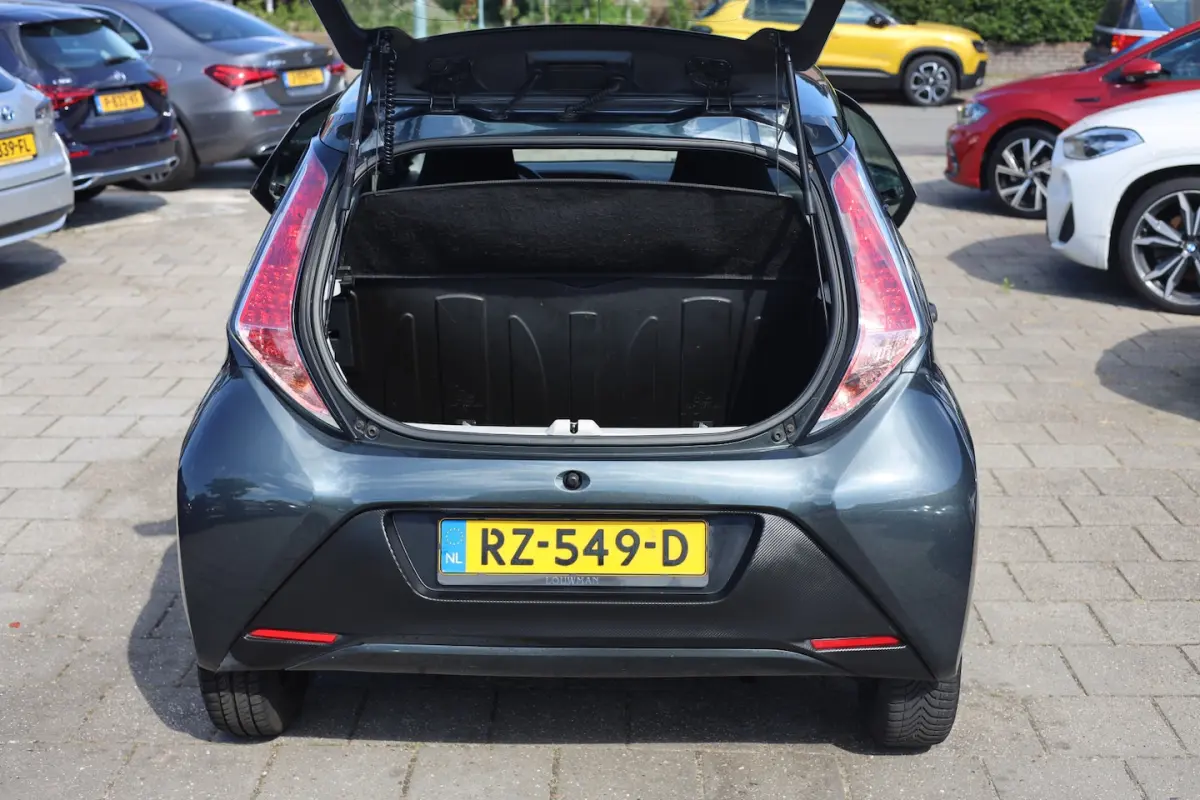 1.0 VVT-i X-FUN | AIRCO | NL AUTO