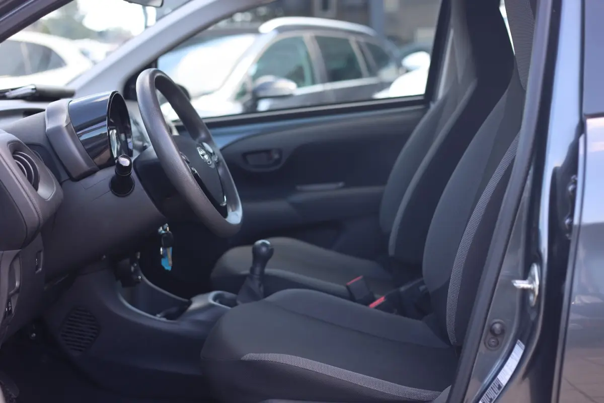 1.0 VVT-i X-FUN | AIRCO | NL AUTO