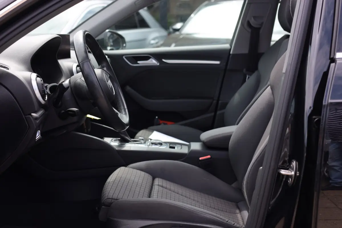 30 TFSI SPORT | AUT | PANO | 18 INCH | NAP