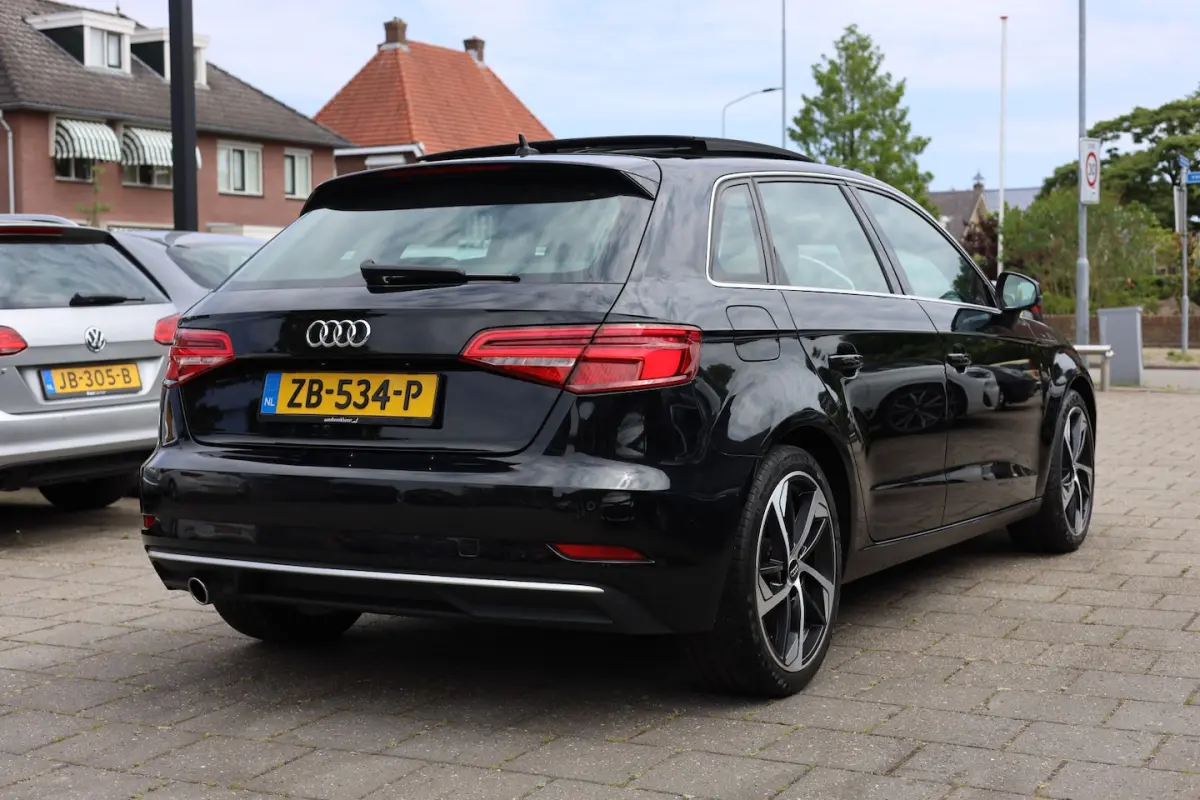 30 TFSI SPORT | AUT | PANO | 18 INCH | NAP