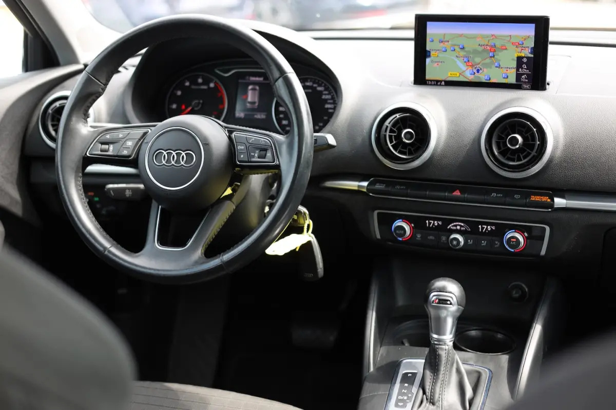 30 TFSI SPORT | AUT | PANO | 18 INCH | NAP