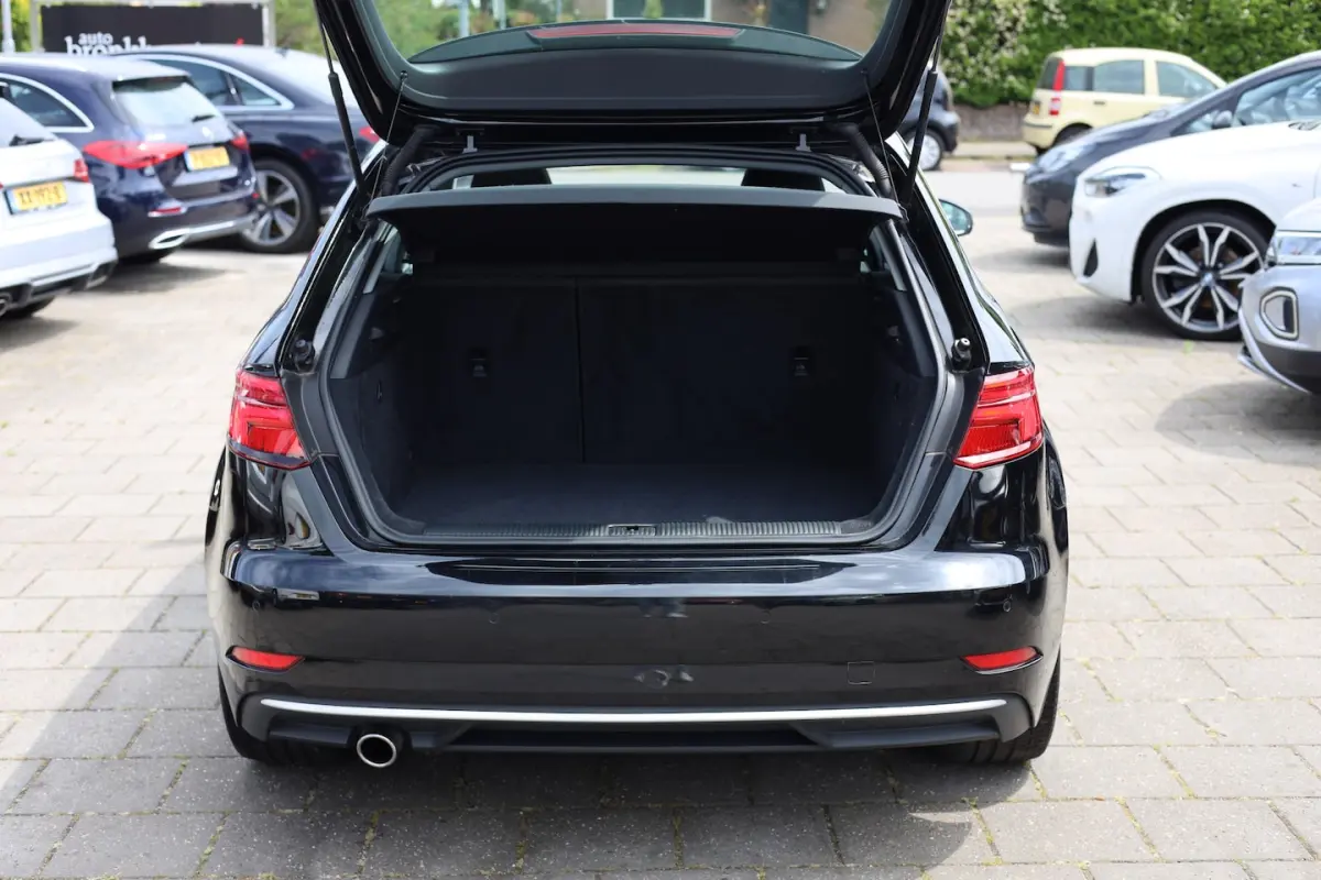 30 TFSI SPORT | AUT | PANO | 18 INCH | NAP
