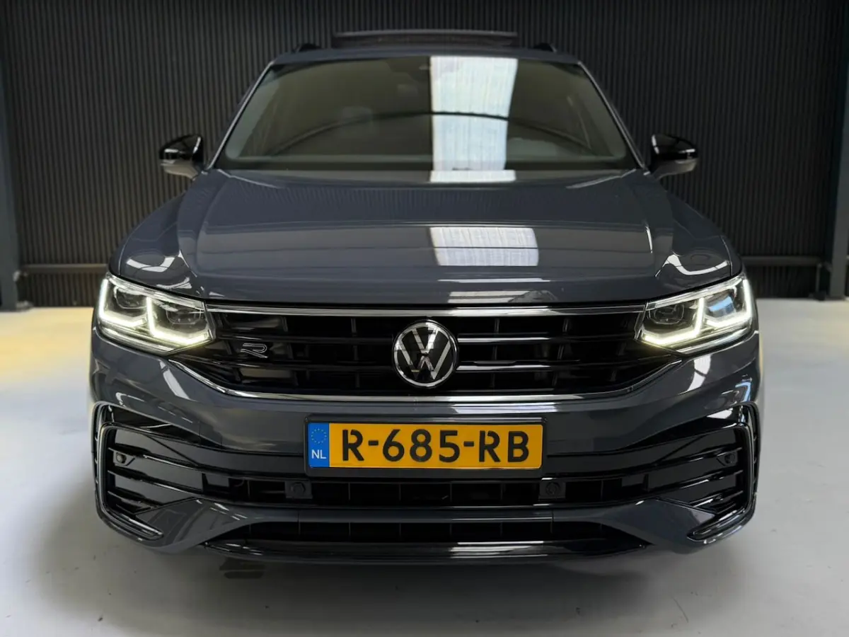 1.4 TSI eHybrid R-Line|BTW|Pano|IQ-Light|