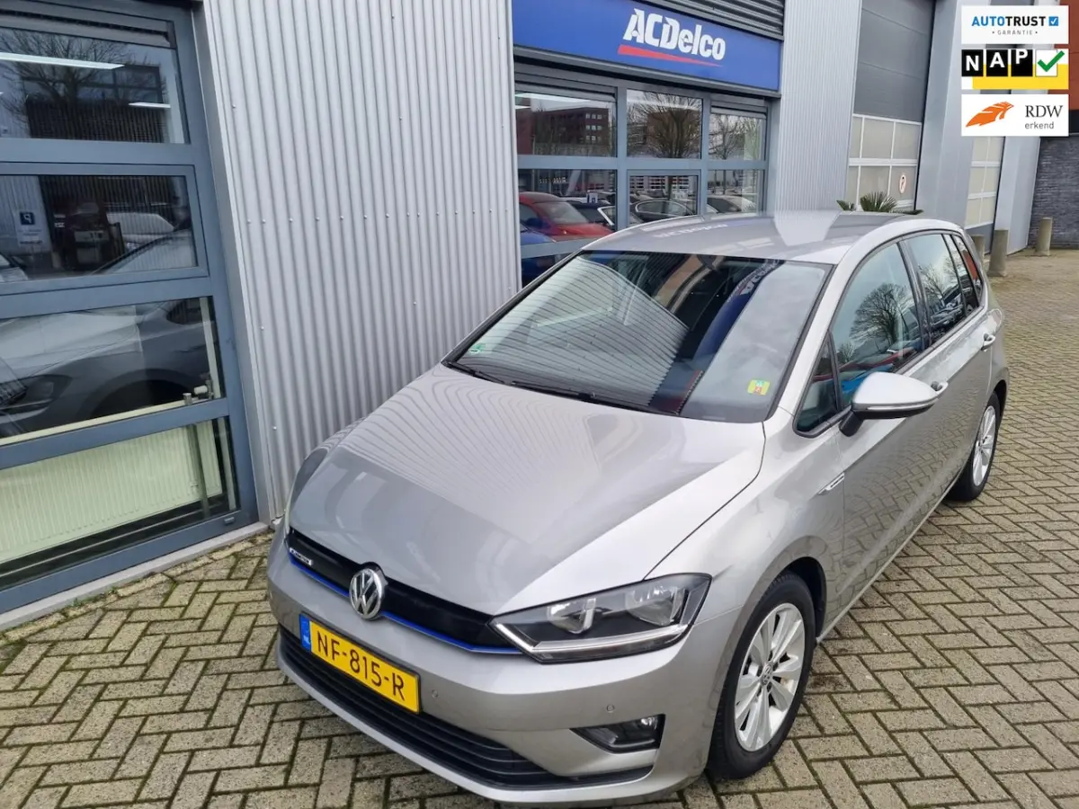 1.0 TSI Comfortline/ climate control / pdc / trekhaak