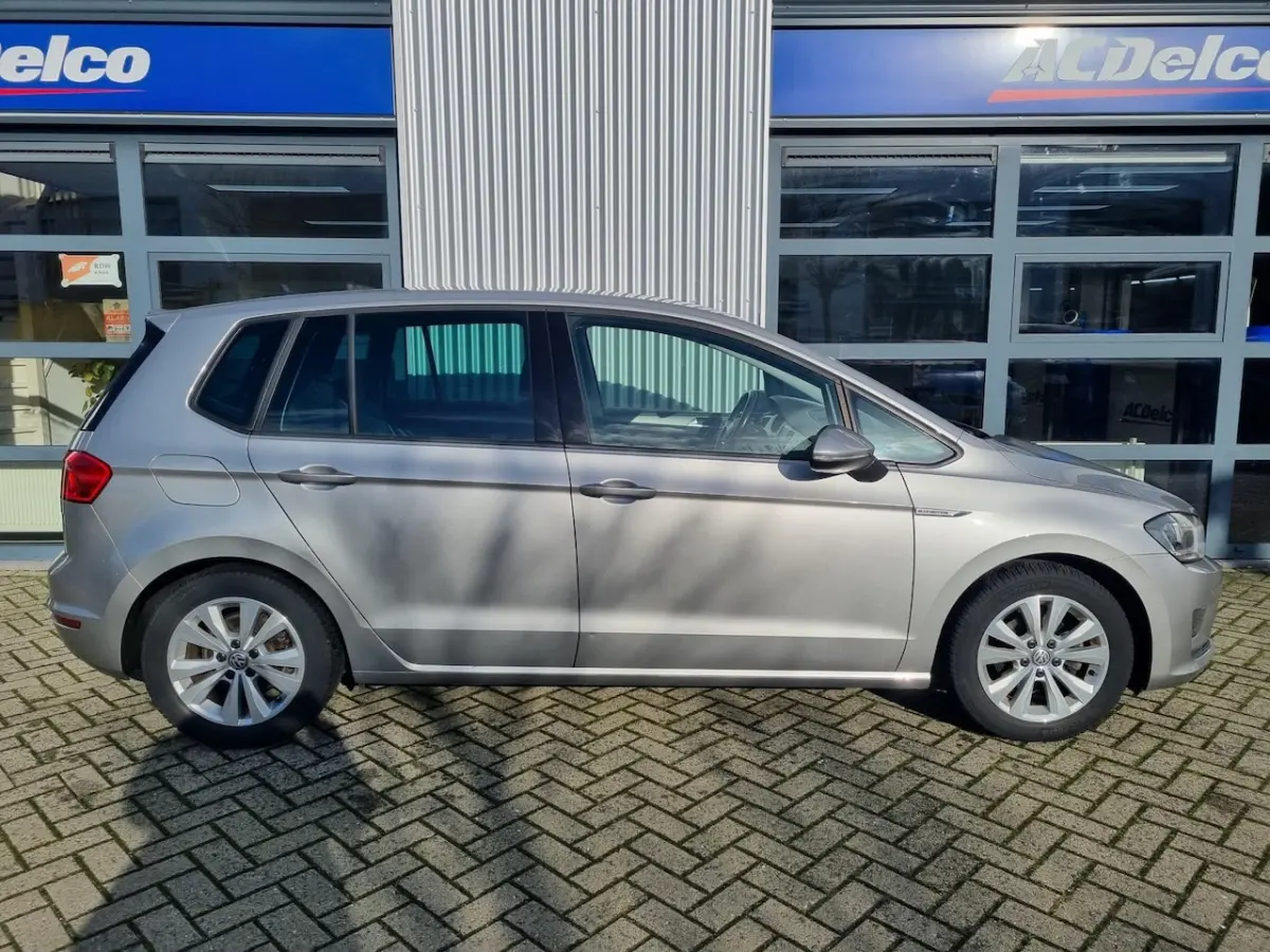 1.0 TSI Comfortline/ climate control / pdc / trekhaak
