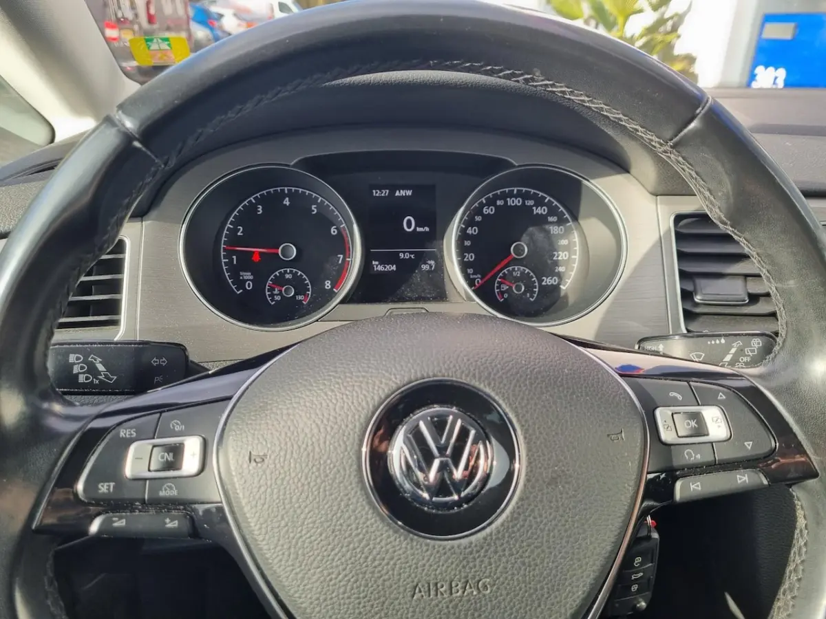 1.0 TSI Comfortline/ climate control / pdc / trekhaak