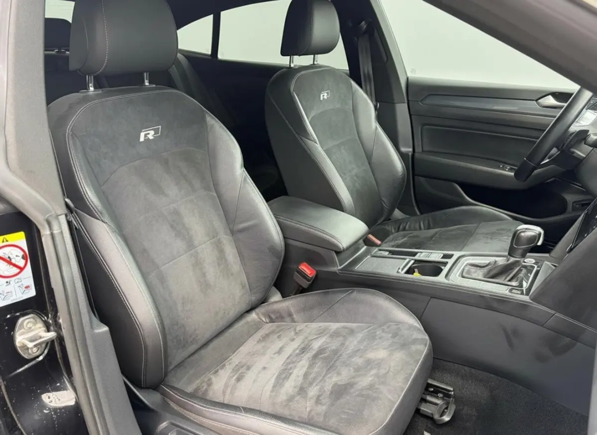 2.0 TSI R-Line Business+ STOELVERWARMING - NAVI - ACC