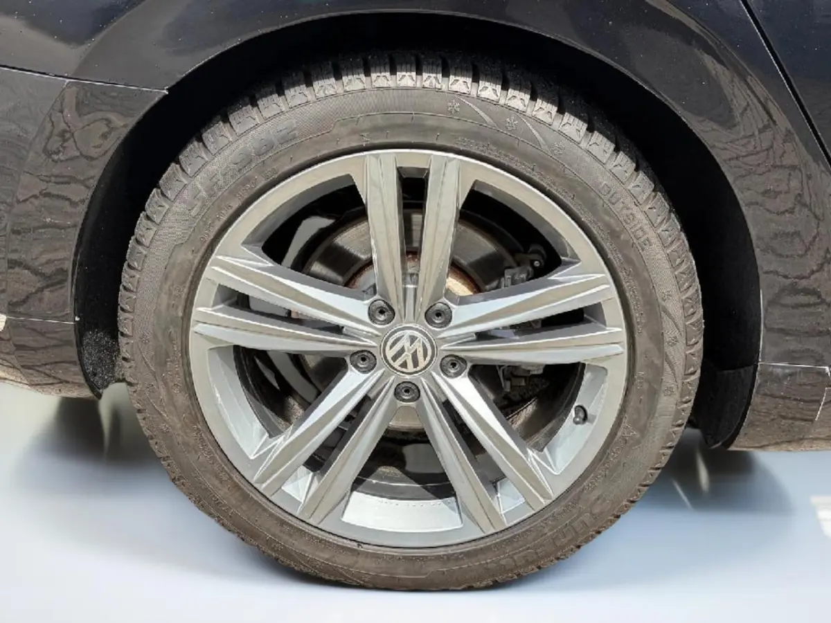 2.0 TSI R-Line Business+ STOELVERWARMING - NAVI - ACC