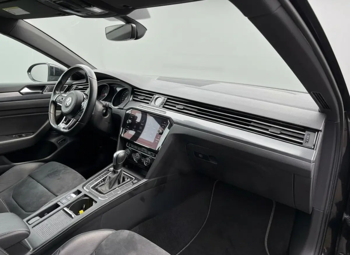 2.0 TSI R-Line Business+ STOELVERWARMING - NAVI - ACC