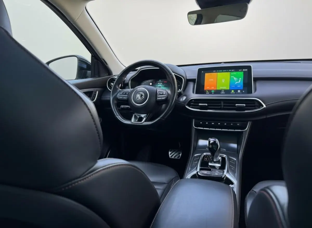 1.5 TGDI Luxury LEER - PANO - 360 CAMERA - CARPLAY