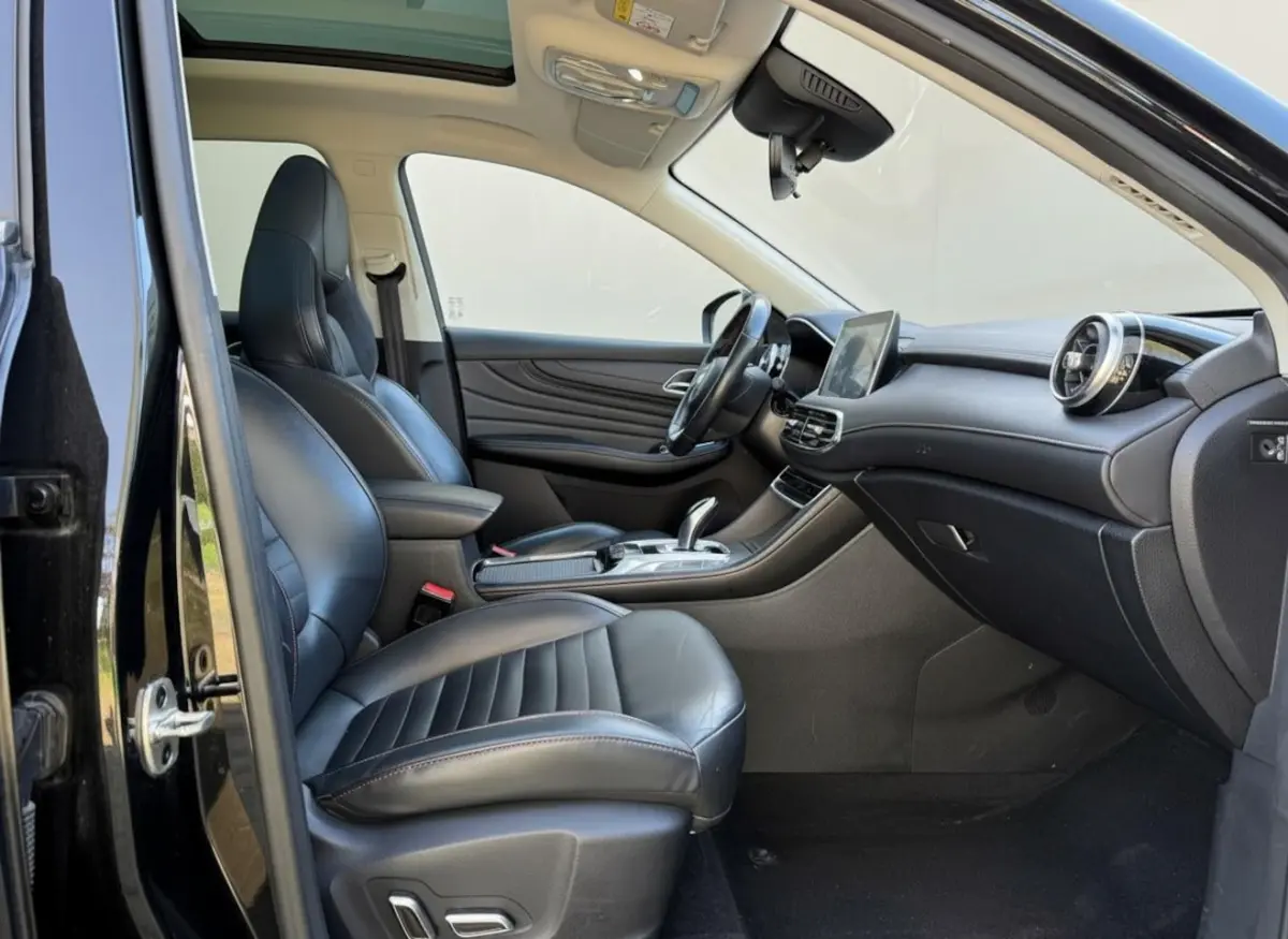 1.5 TGDI Luxury LEER - PANO - 360 CAMERA - CARPLAY