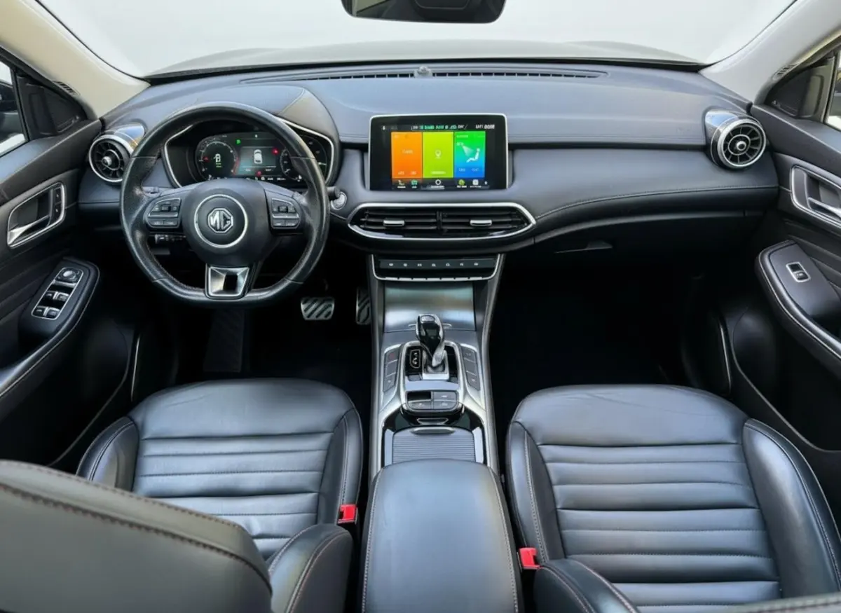 1.5 TGDI Luxury LEER - PANO - 360 CAMERA - CARPLAY