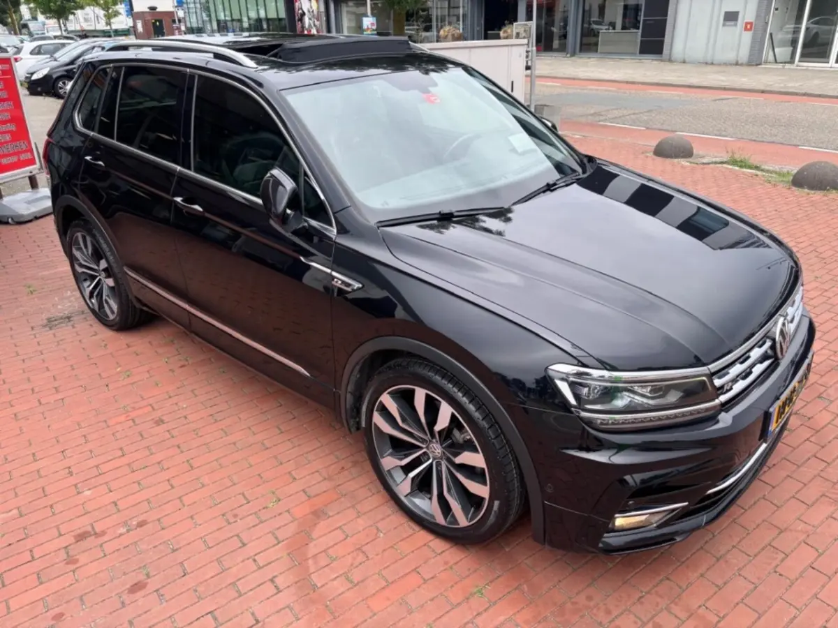 2.0 TSI 4MOTION HIGHLINE BUSINESS R 220PK