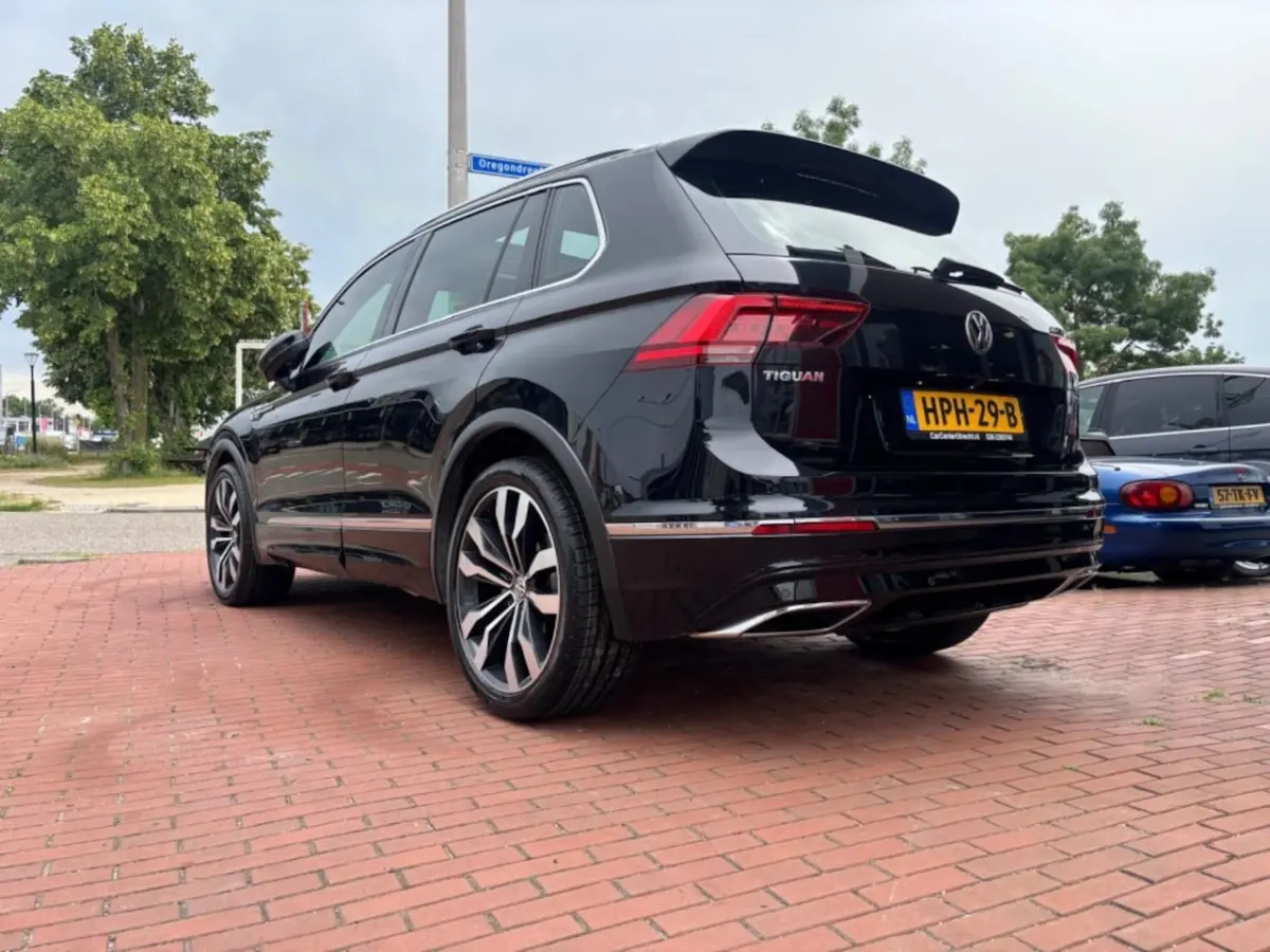 2.0 TSI 4MOTION HIGHLINE BUSINESS R 220PK