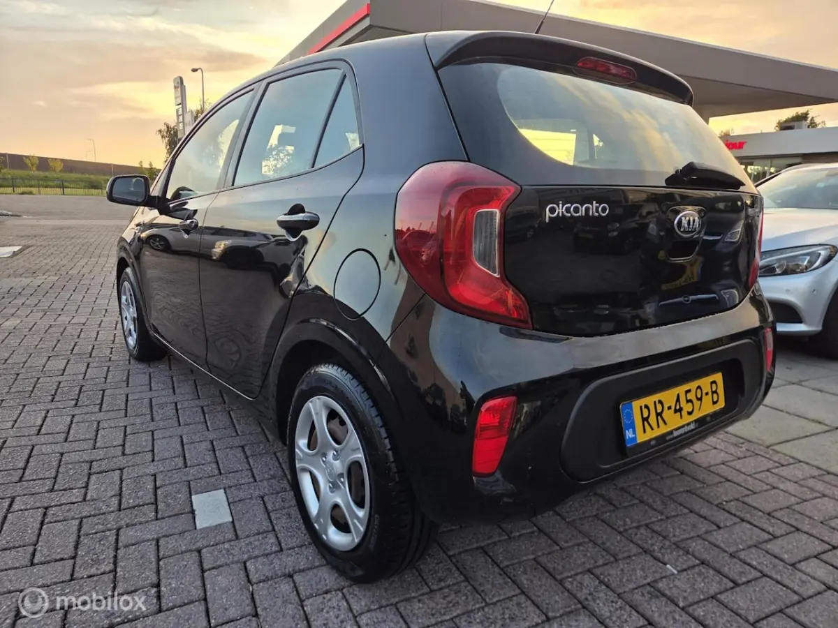 1.0 CVVT EconomyPlusLine AC/Bluetooth/Dealerond