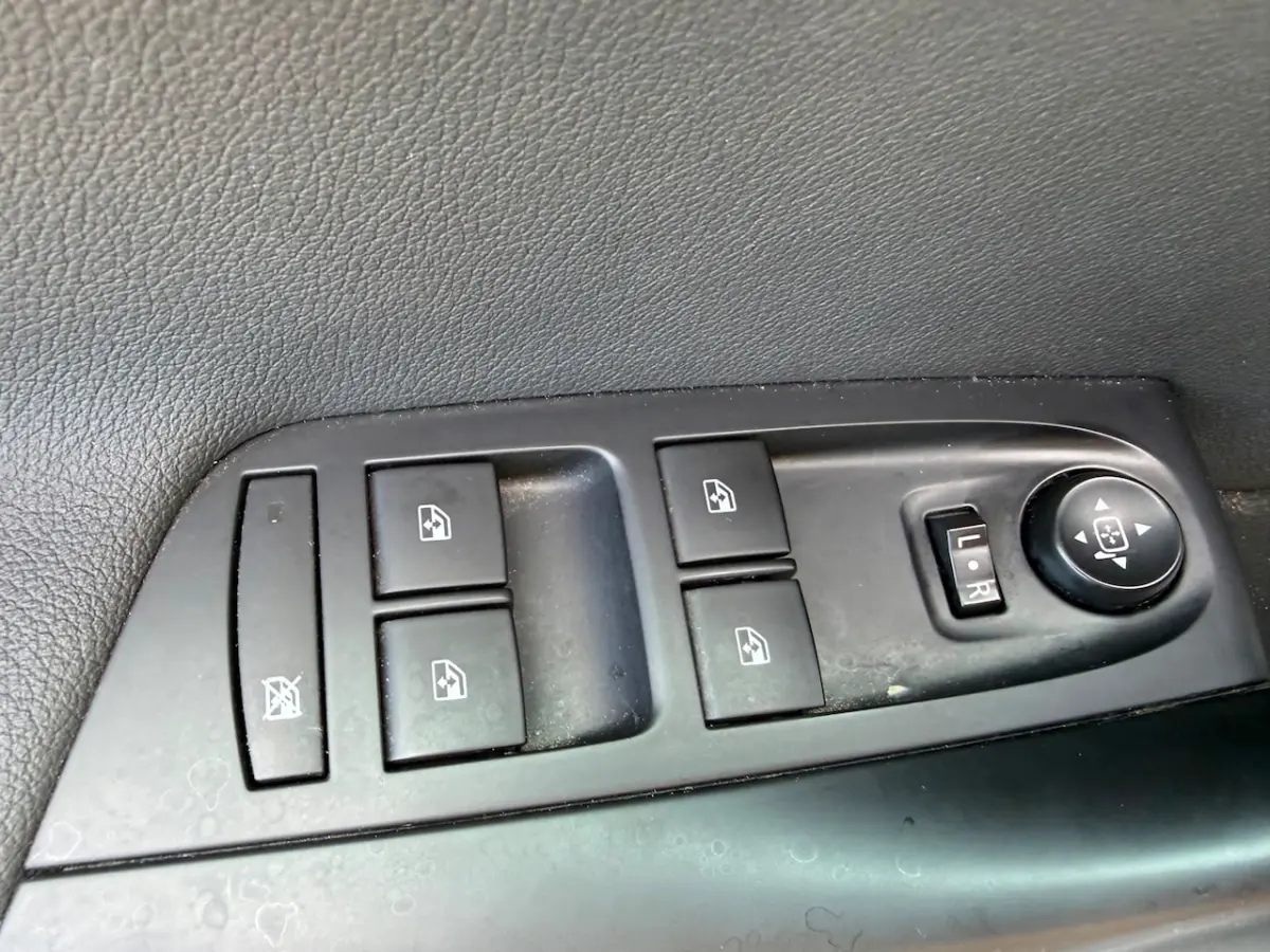 1.2 Business Elegance / 1E EIGENAAR / TREKHAAK / CAMERA / NAVIGATIE / AIRCO / CRUISE CONTR