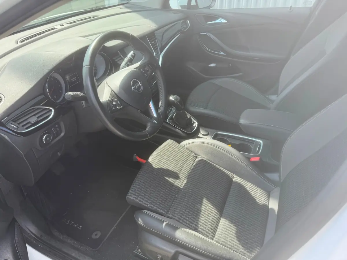 1.2 Business Elegance / 1E EIGENAAR / TREKHAAK / CAMERA / NAVIGATIE / AIRCO / CRUISE CONTR
