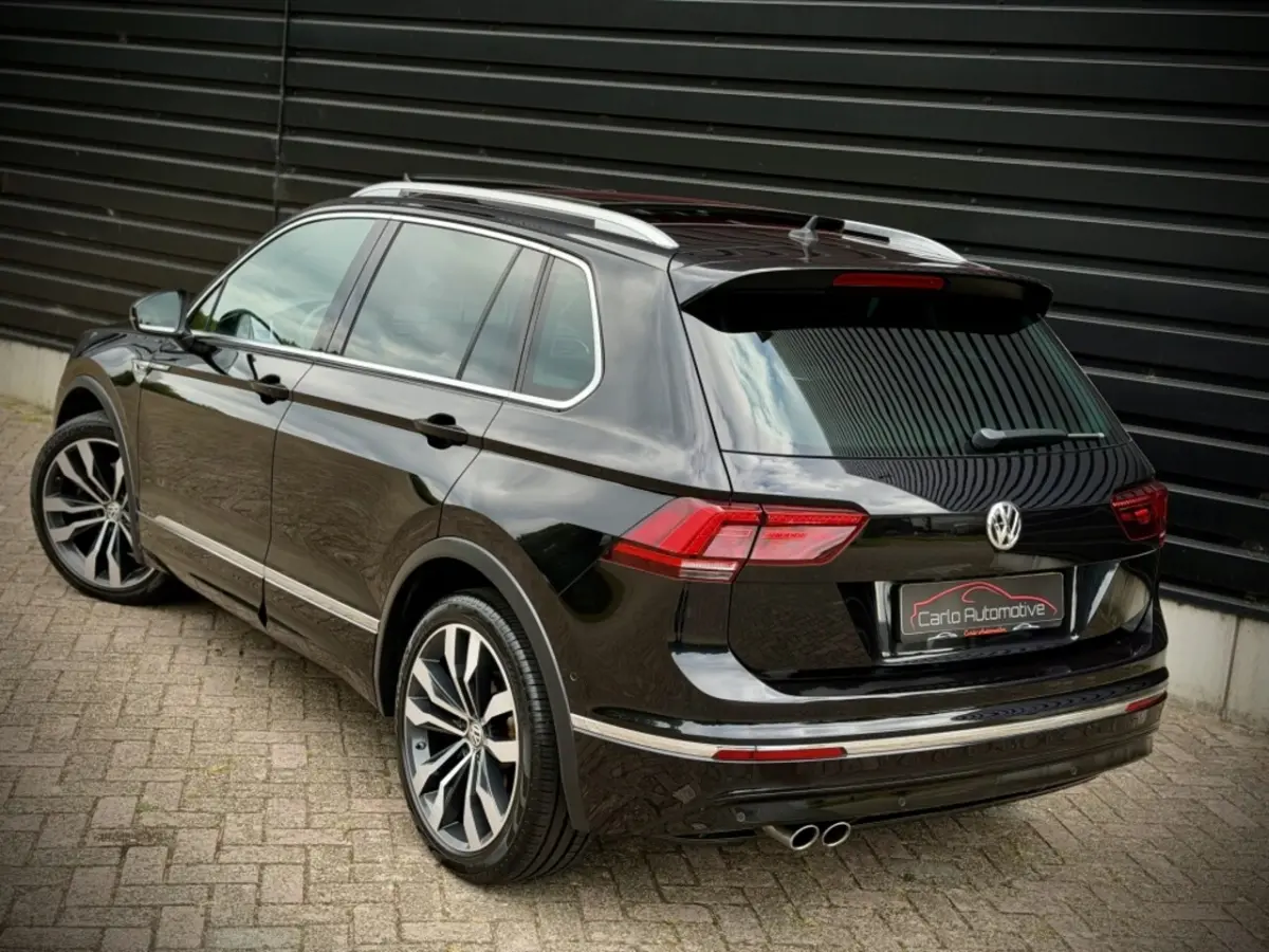 2.0 TSI 4MOT 3x R-LINE PANO|VIRTUAL|MEMORY|ACC|CARPLAY|DCC