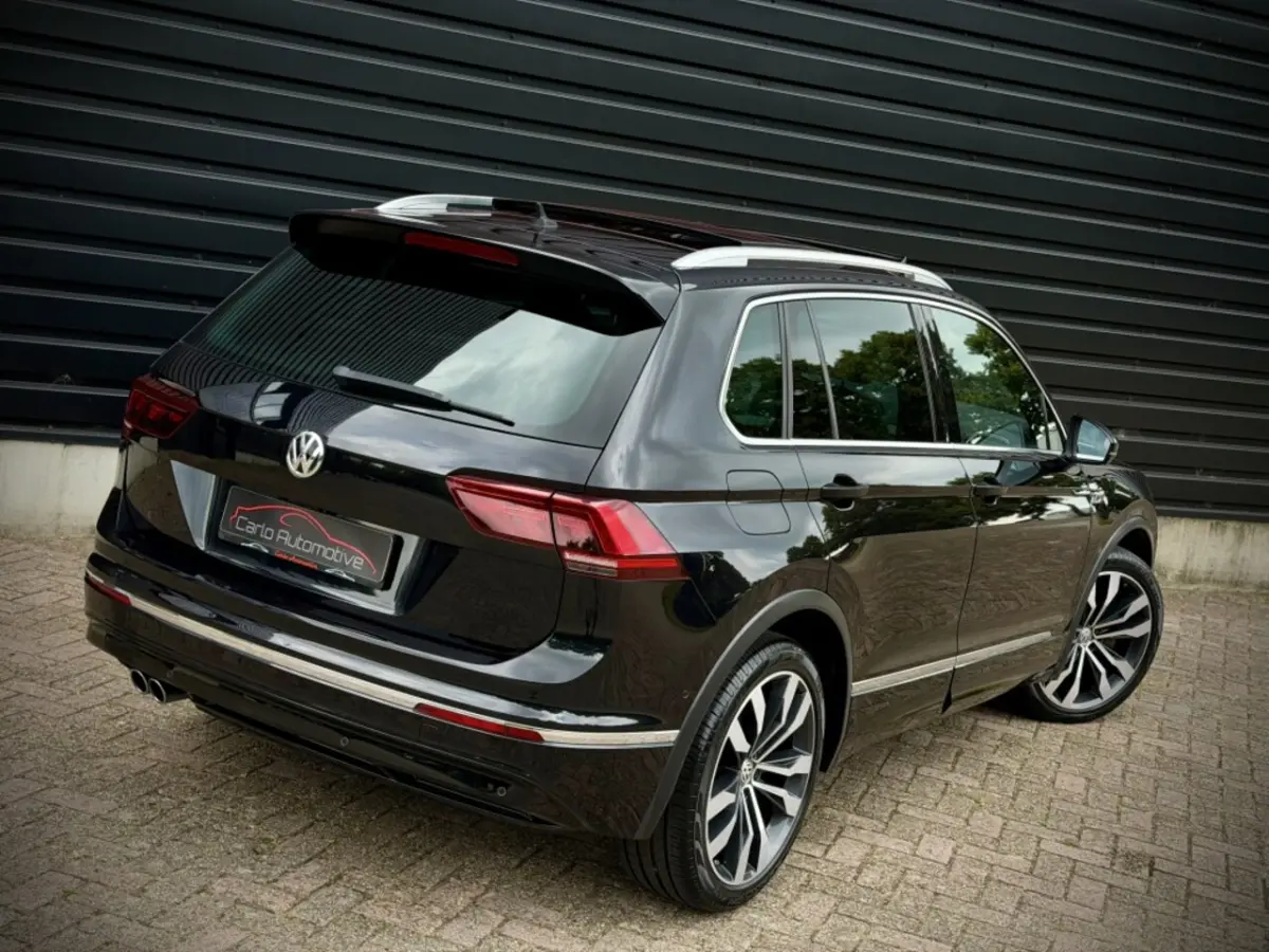 2.0 TSI 4MOT 3x R-LINE PANO|VIRTUAL|MEMORY|ACC|CARPLAY|DCC
