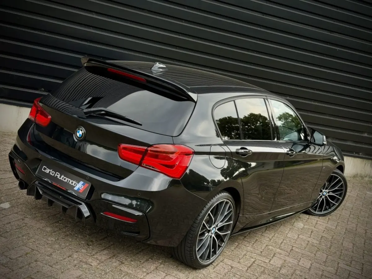 118i M-PERFORMANCE LEDER|HiFi|CARPLAY|19'' M|LED