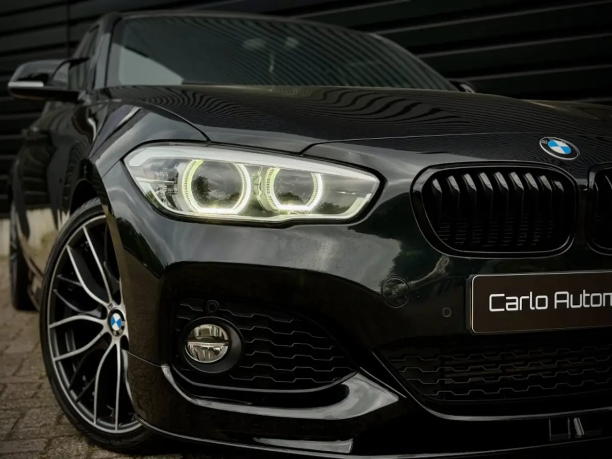 118i M-PERFORMANCE LEDER|HiFi|CARPLAY|19'' M|LED