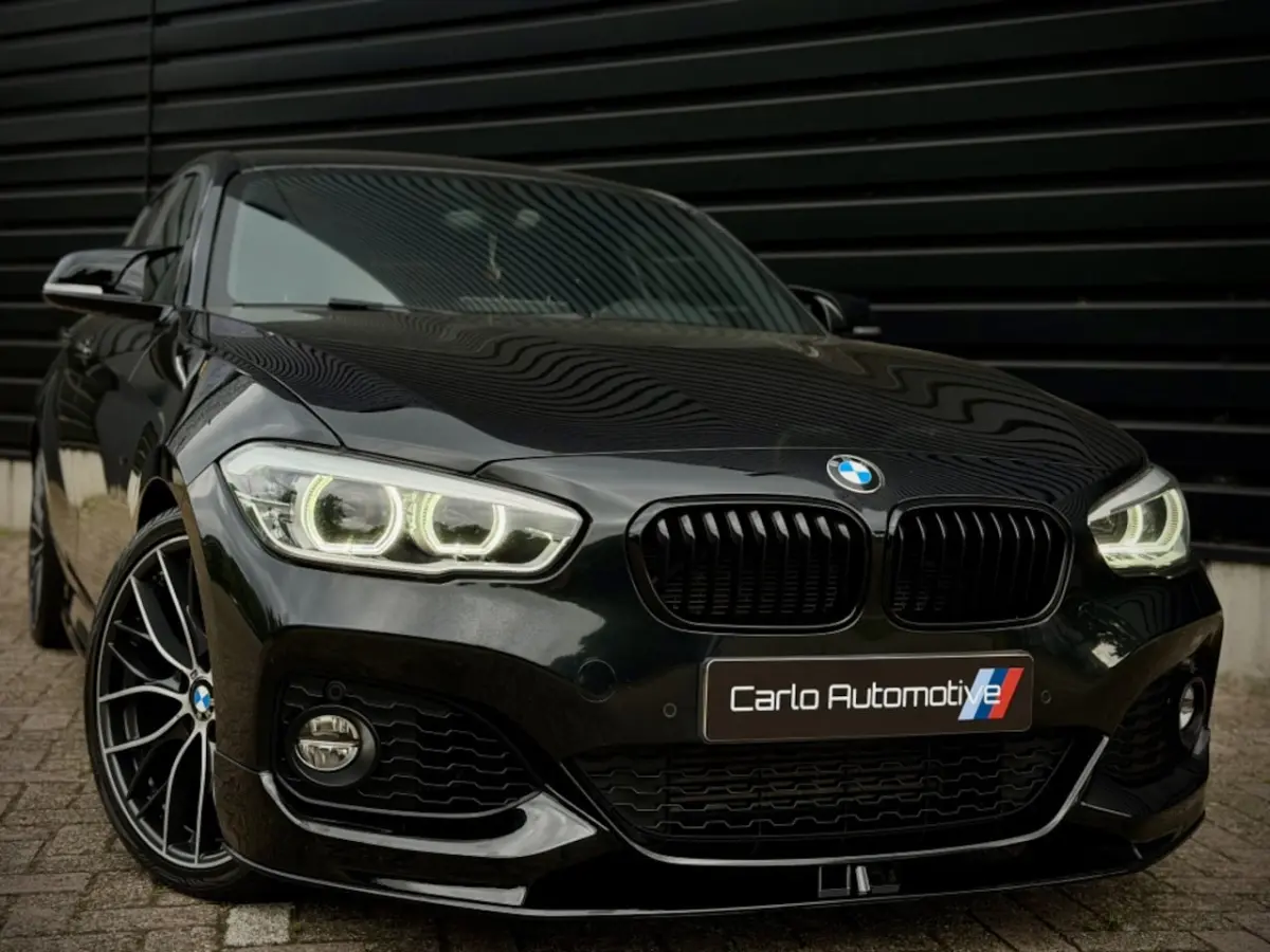 118i M-PERFORMANCE LEDER|HiFi|CARPLAY|19'' M|LED