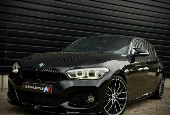 118i M-PERFORMANCE LEDER|HiFi|CARPLAY|19'' M|LED