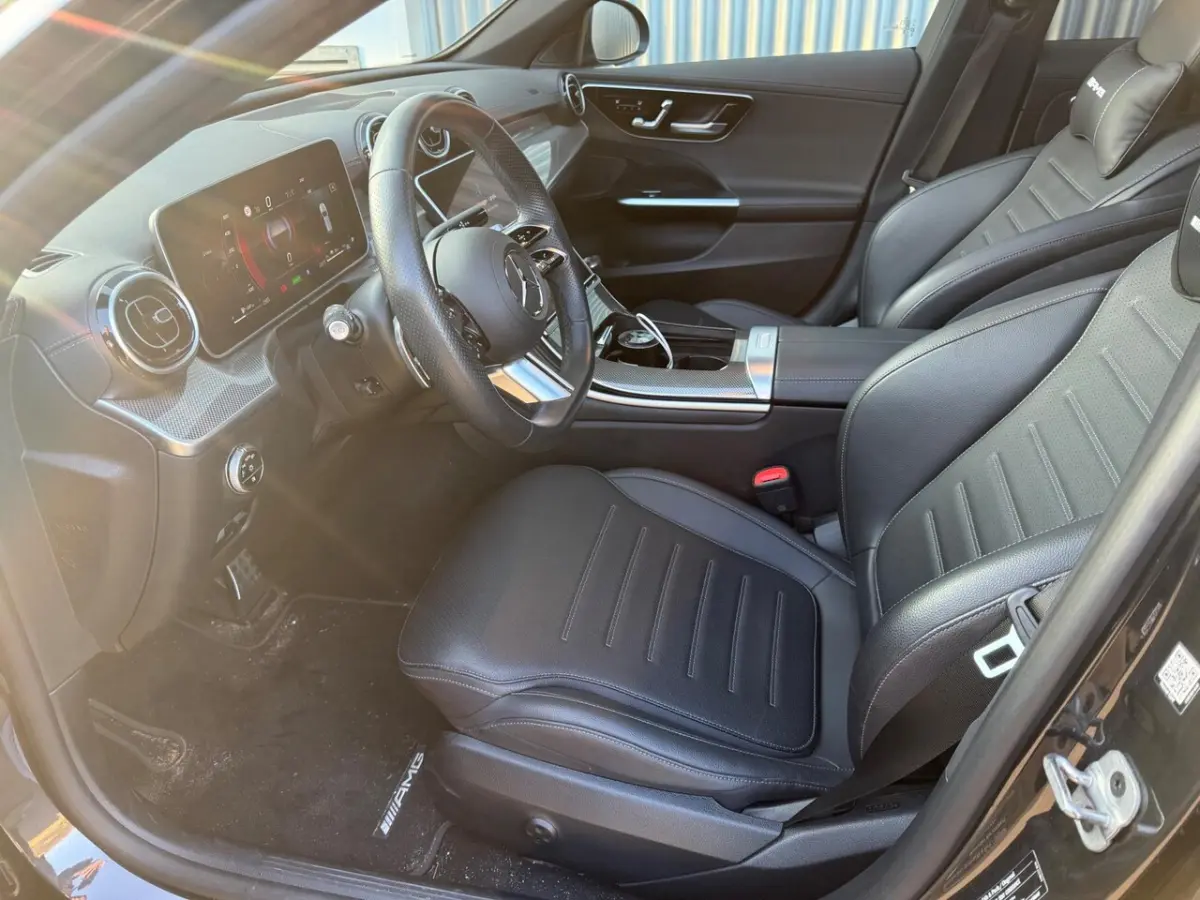 300 e AMG Line / NEDERLANDSE AUTO / LEDER / NAVIGATIE / ACHTERUITRIJCAMERA/CRUISE CONTROL