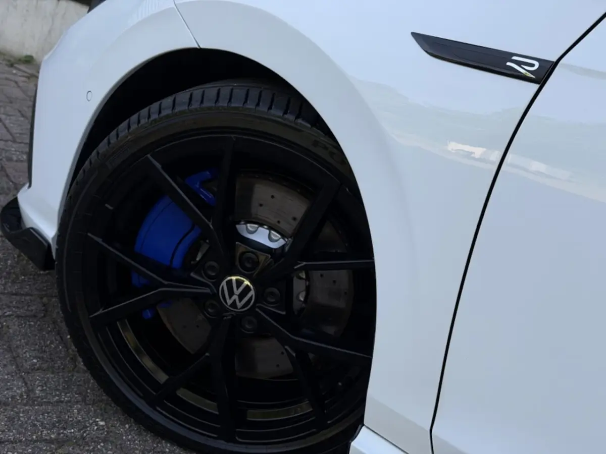 2.0 TSI R 4Motion PERF. PANO|AKRA|HUD|MEMORY|H/K|IQ VOL