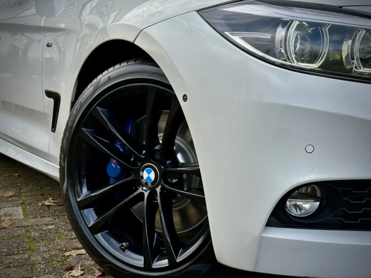 330i xDrive M-SPORT PANO|HUD|360|HK|MEMORY VOL