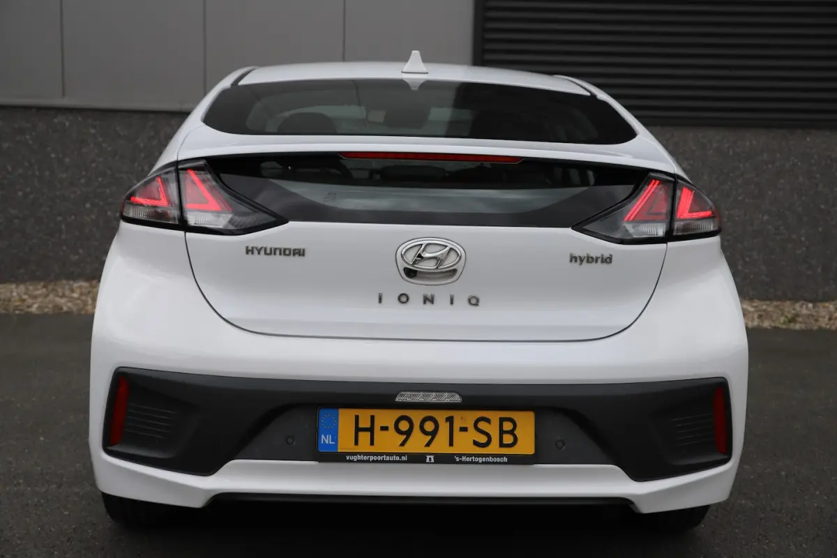 1.6 GDi Hybrid/Facelift/Matrix-LED/Carplay/Infinity-sound/Camera/Cruise