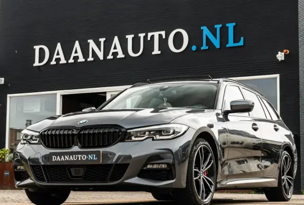 330e M Sport Pano Camera ACC