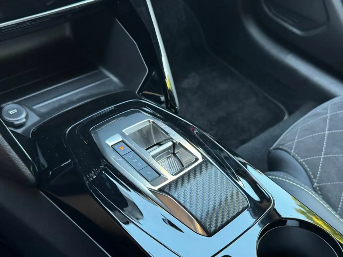 EV GT 350 50 kWh *Carplay*Camera*Navi*Dodehoek