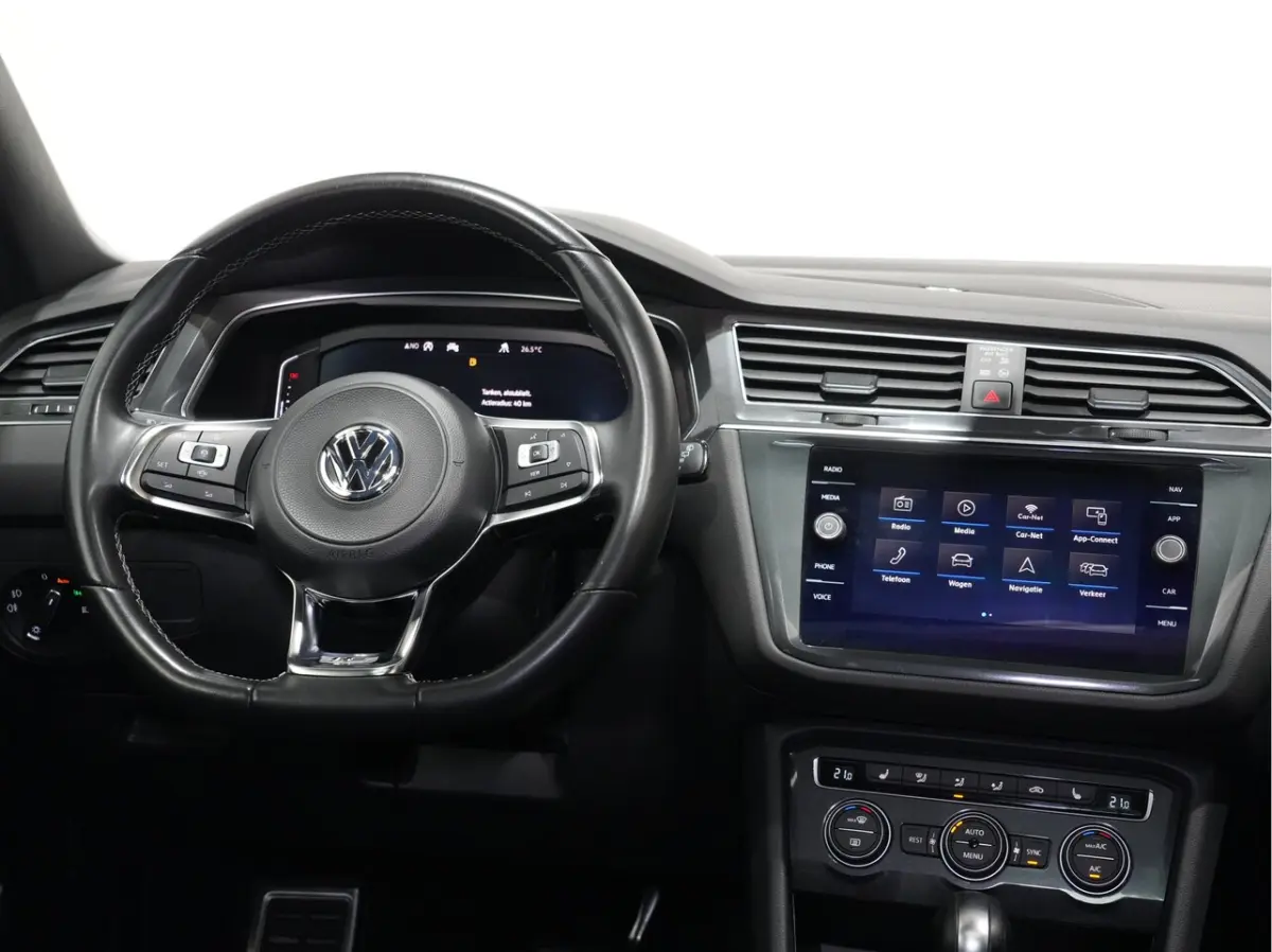 1.5 TSI Highline Business R 7p. Matrix-LED | Panorama | Trekhaak | 20"Lm