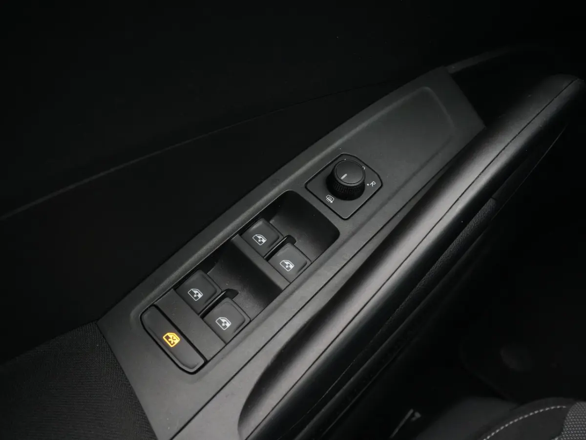 1.0 TSI Selection Keyless | Android/Carplay | Full-LED 132