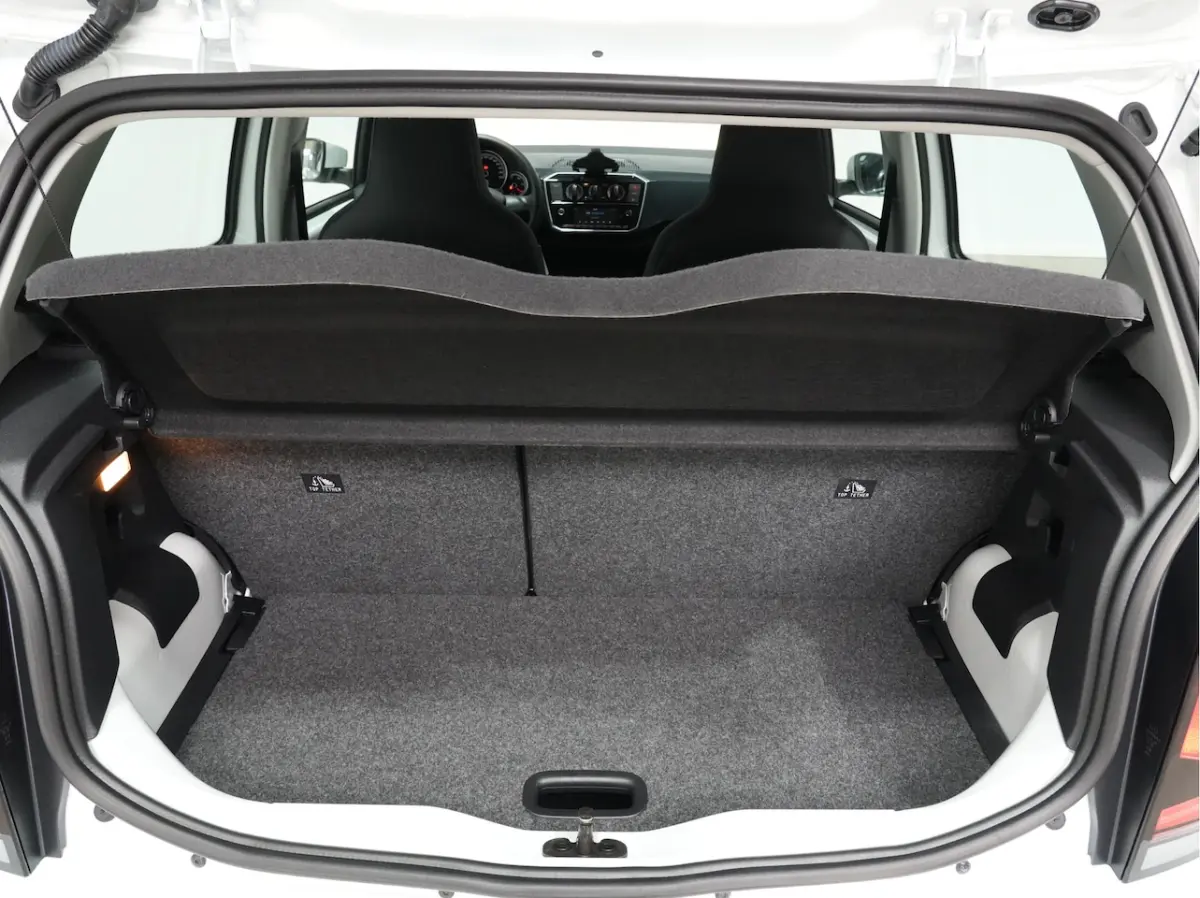 1.0 mpi 65pk | Airco | Bluetooth | Lane assist 204