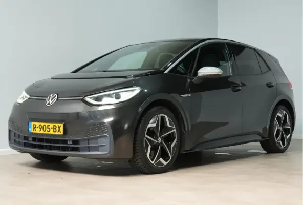 First Plus 58 kWh | IQ.Light | Camera | Navigatie | SOH 89% 323