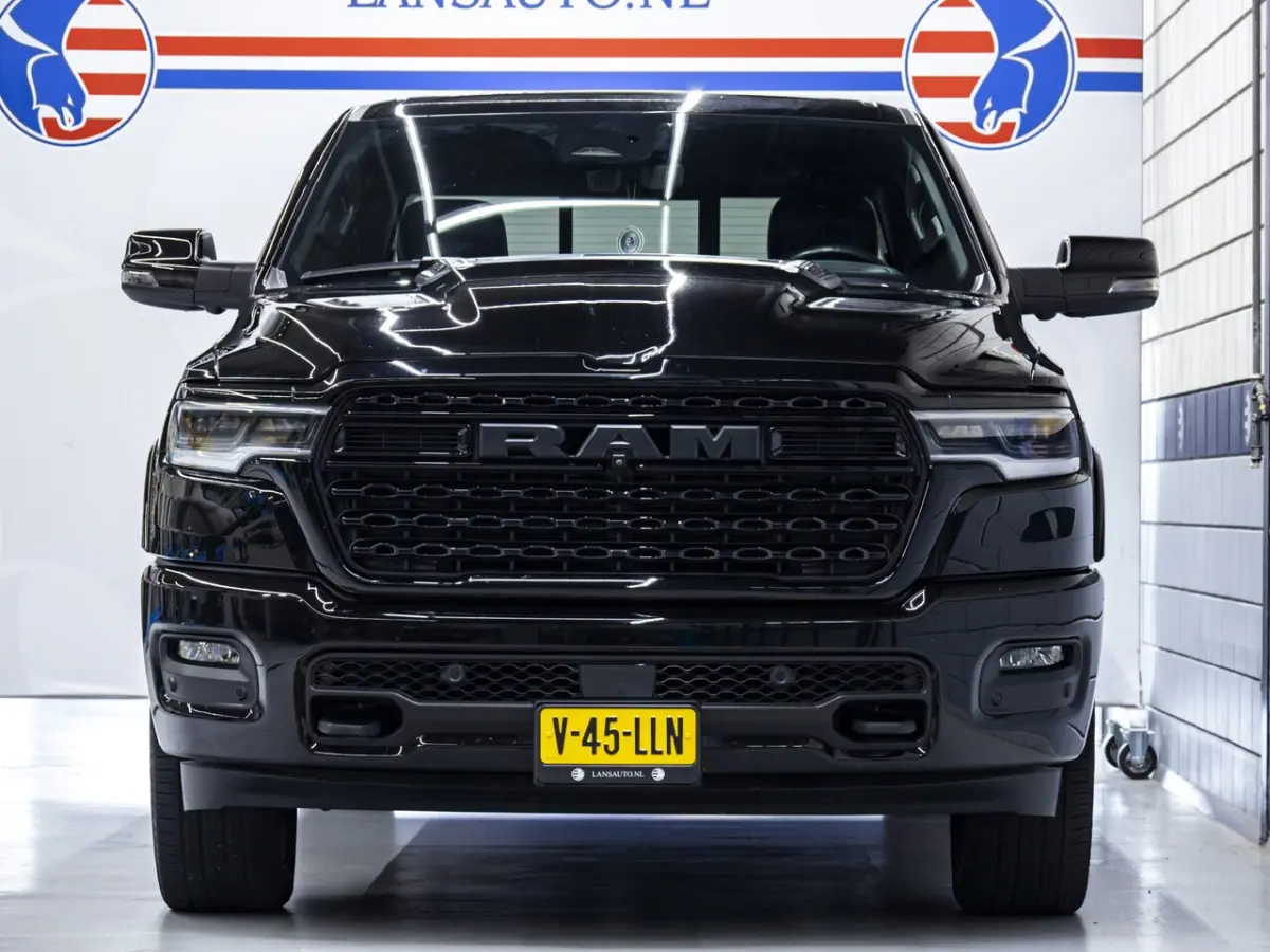 Limited Night Hurricane | 3.0L High Output 540pk 4x4 Crew Cab | Prins LPG