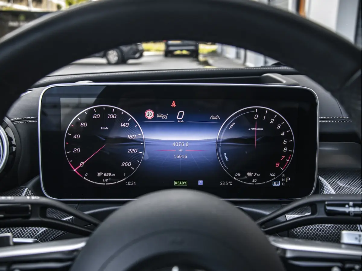 | 300 e AMG Line