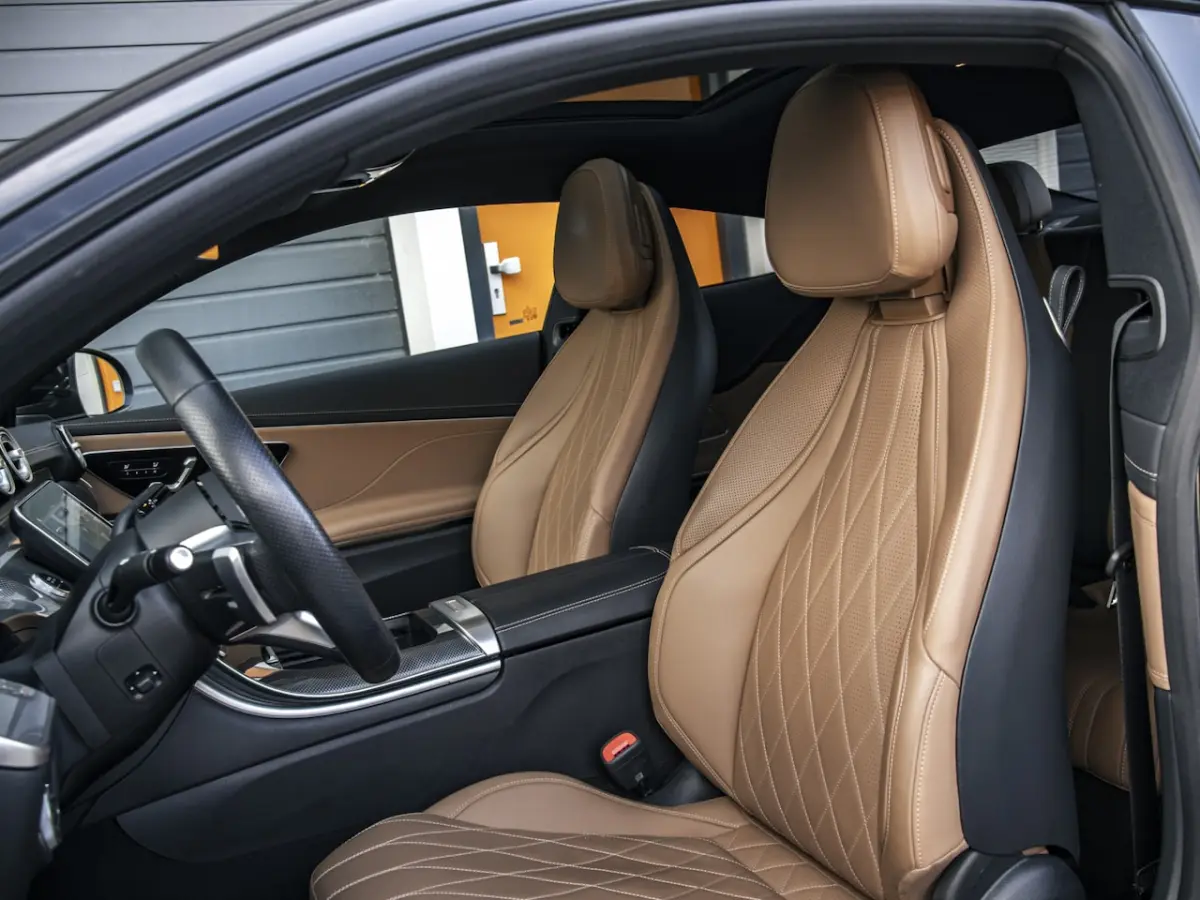 | 300 e AMG Line