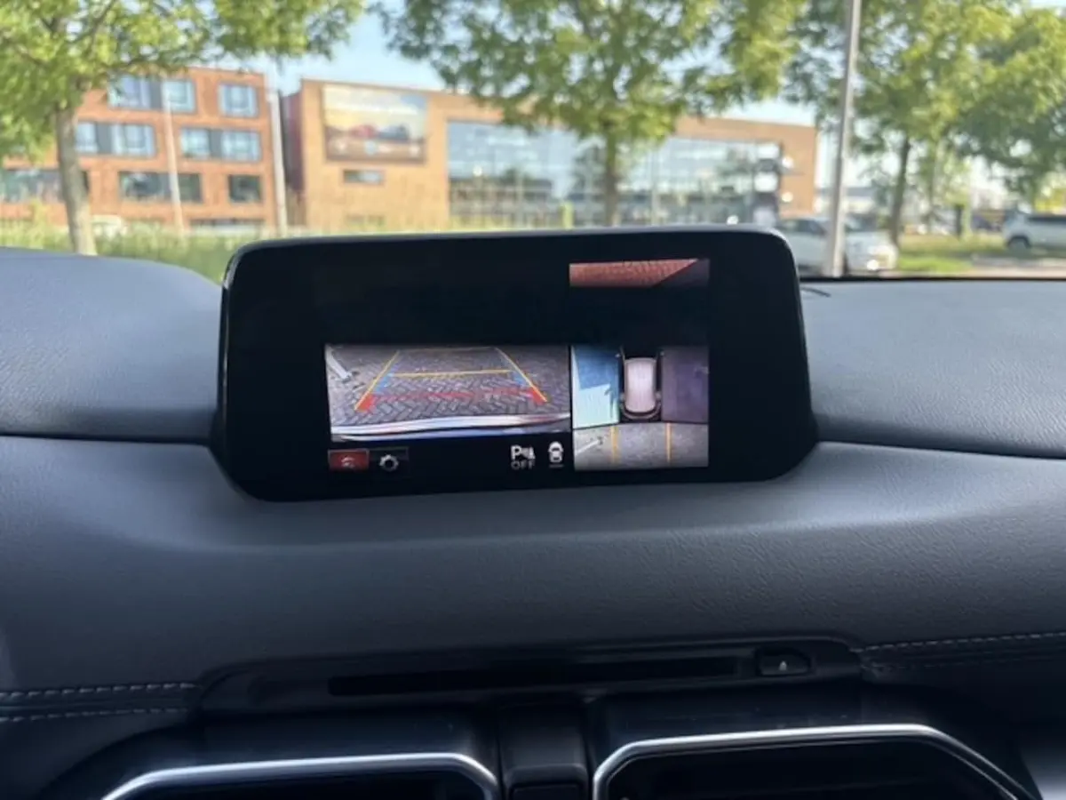 2.5 SkyActiv-G 194 Luxury | Navi | Camera | Cruise | 41.054 km Dealeronderhouden