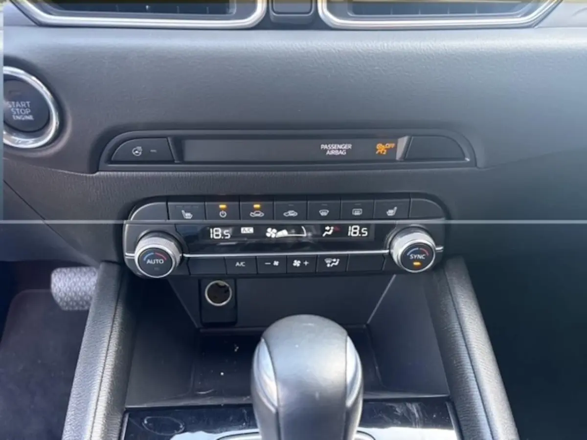 2.5 SkyActiv-G 194 Luxury | Navi | Camera | Cruise | 41.054 km Dealeronderhouden