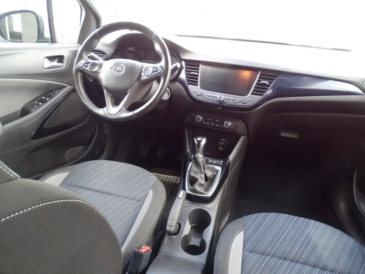 1.2 120 J. EDITION-Navi-Clima-Trkh-Blth