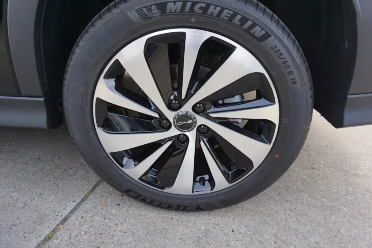 1.5 DM-i 218pk FWD Boost Plug in Hybrid Panoramadak