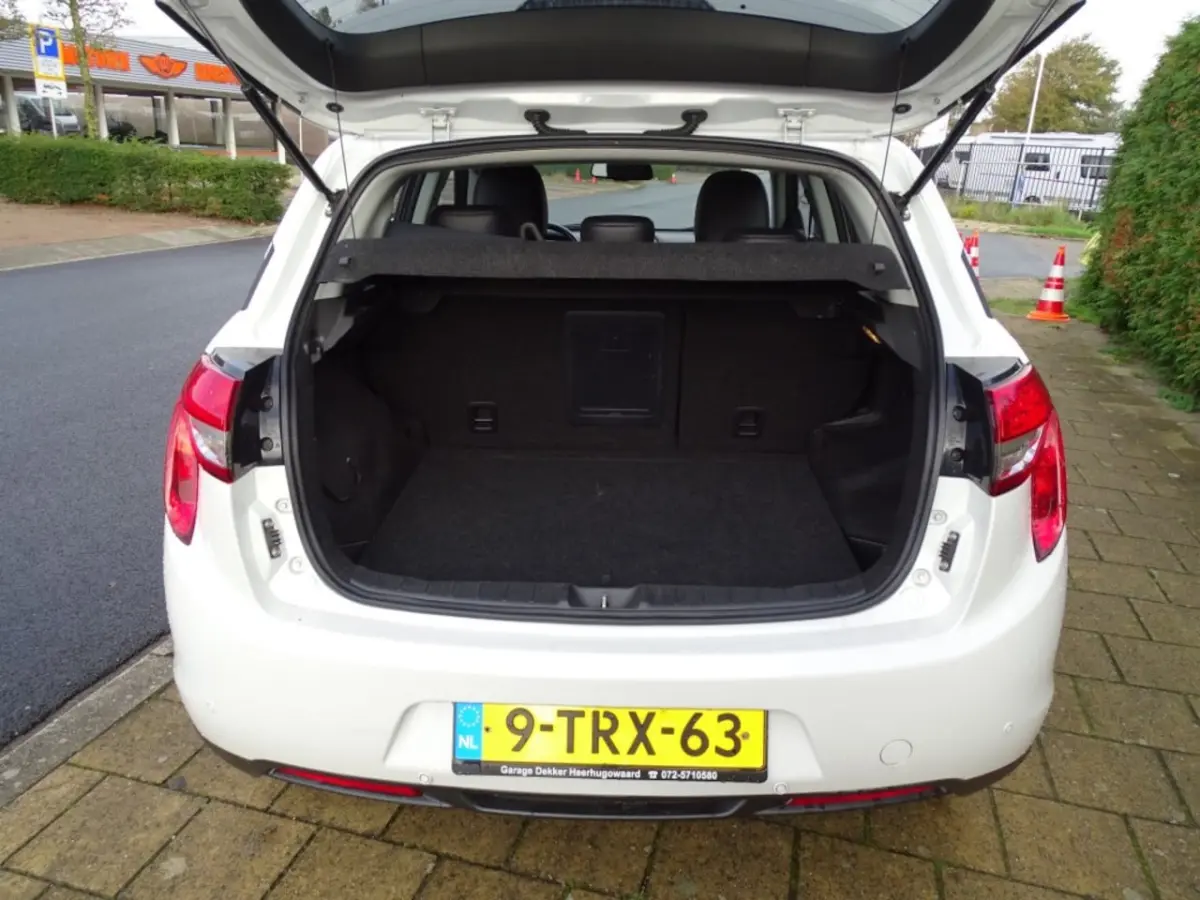 C4 1.6 COLL-Navi-Media-Usb-clima-Pdc-Cruise-