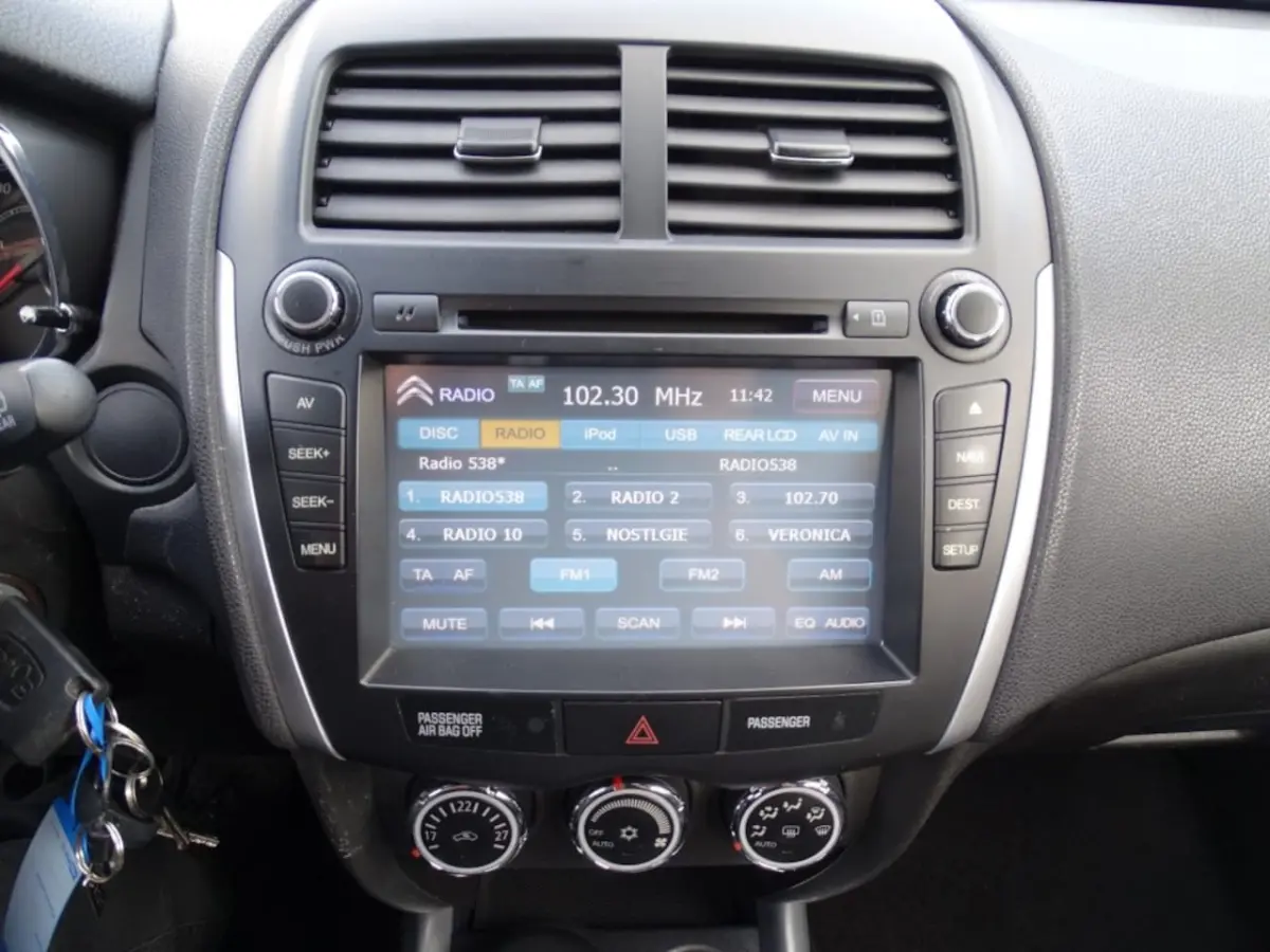 C4 1.6 COLL-Navi-Media-Usb-clima-Pdc-Cruise-